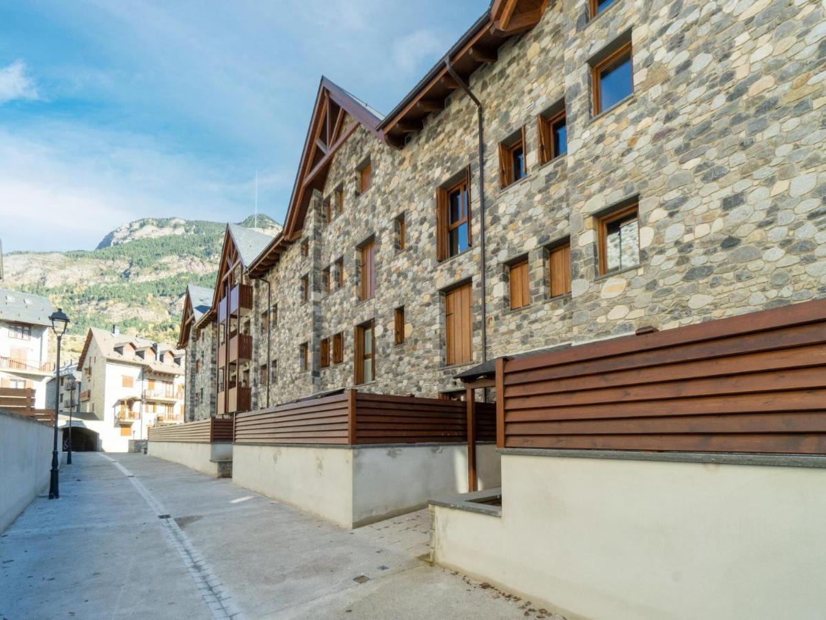 Belvilla By Oyo Nice Apartment In Benasque Dış mekan fotoğraf