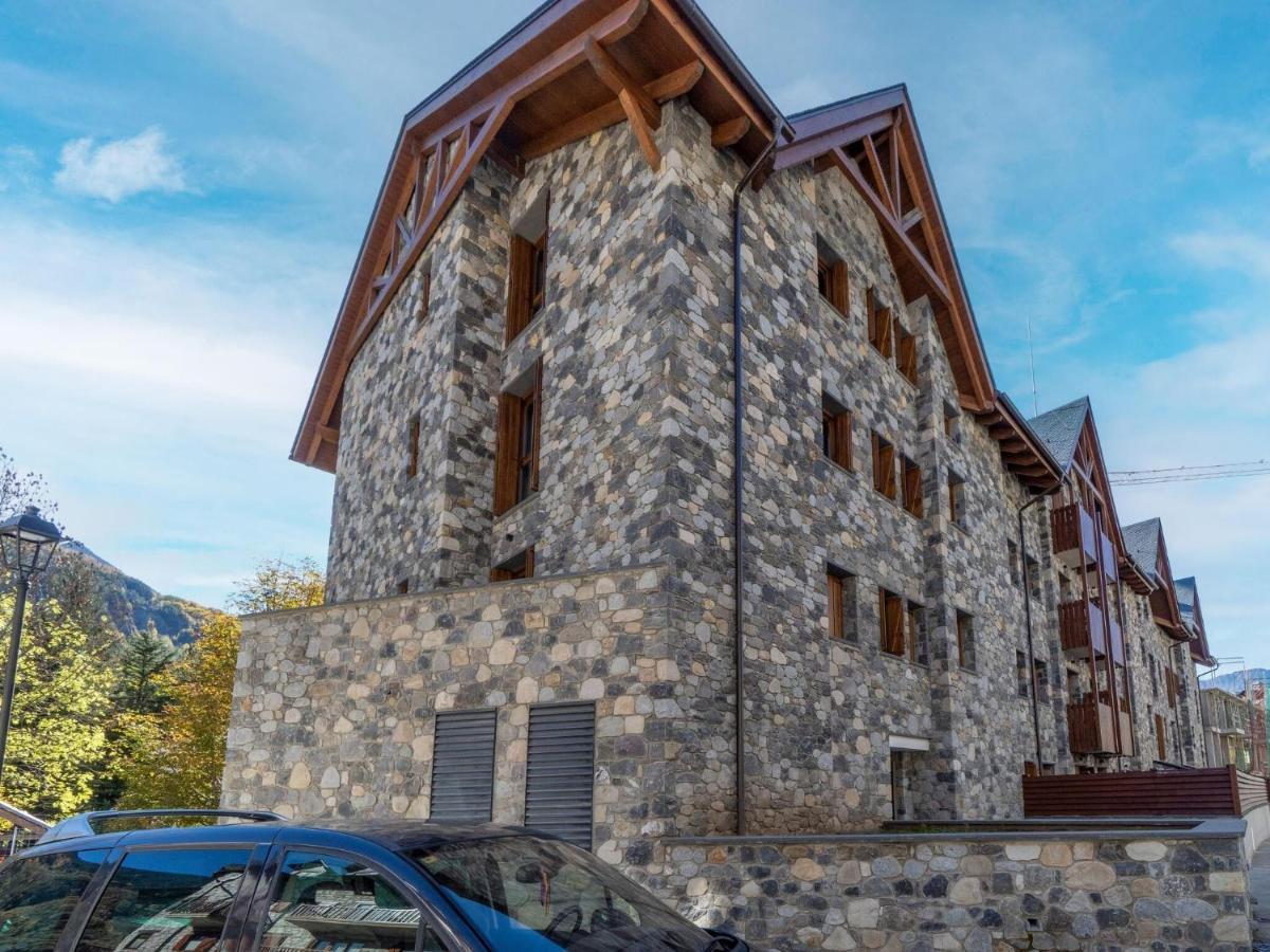 Belvilla By Oyo Nice Apartment In Benasque Dış mekan fotoğraf