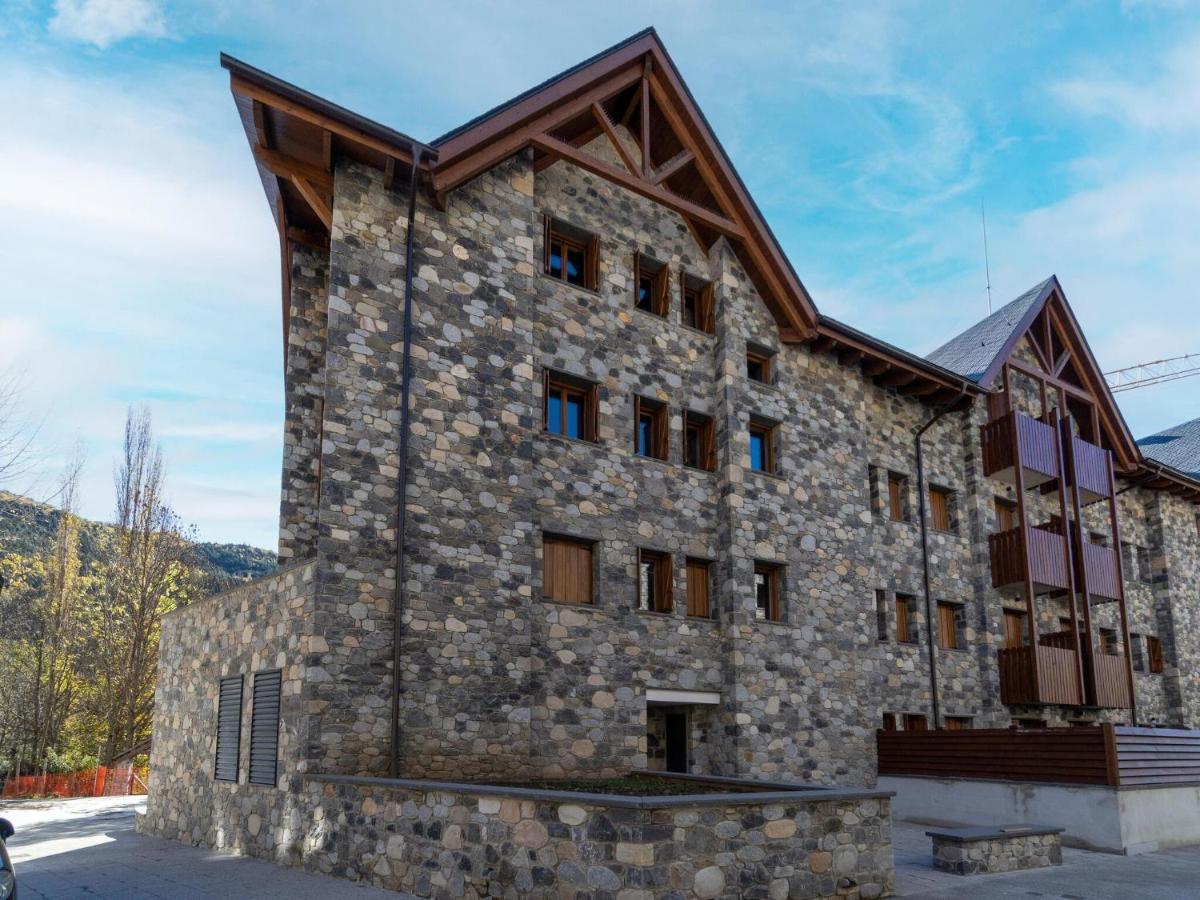 Belvilla By Oyo Nice Apartment In Benasque Dış mekan fotoğraf